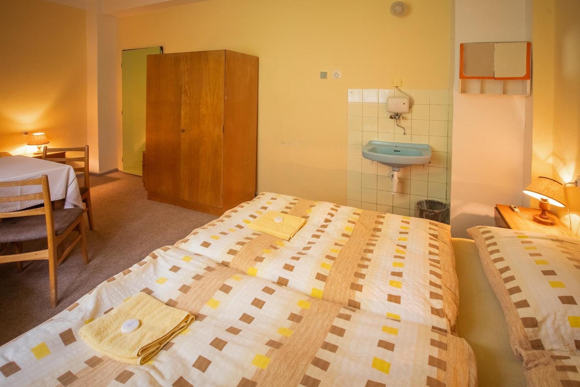 Pension Palla Svojanov  ภายนอก รูปภาพ