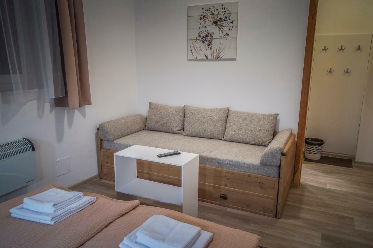 Pension Palla Svojanov  ภายนอก รูปภาพ